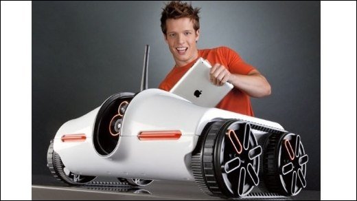 iOS-Gadget - Spy Tank: Spionage-Panzer wird per iPhone gesteuert