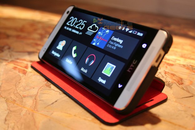 HTC One: Offizielles Zubehör, Verfügbarkeit bei deutschen Providern