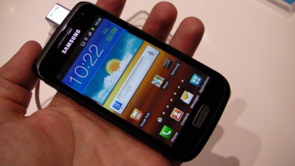 Samsung Galaxy W: "Value Pack" wird verteilt
