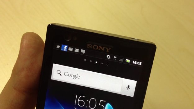 Sony Xperia P: Leidet das Smartphone unter dem „Death Grip“?