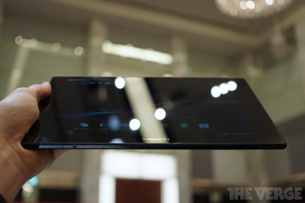 Sony Xperia Tablet Z: Fotos und Hands-On-Video des schlanken Tablets gesichtet