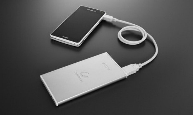 Sony: Externe Akkuladegeräte im Smartphone-Format angekündigt