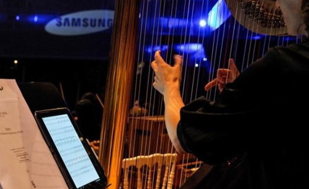 Samsung Galaxy Note 10.1: Orchester ersetzt Notenblätter durch Tablets
