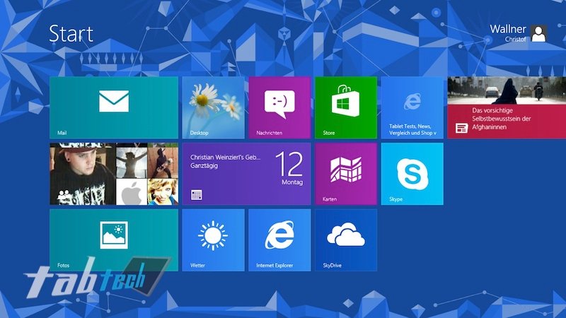 Mitarbeiter von Microsoft erhalten ihre kostenlosen Surface RT Tablets