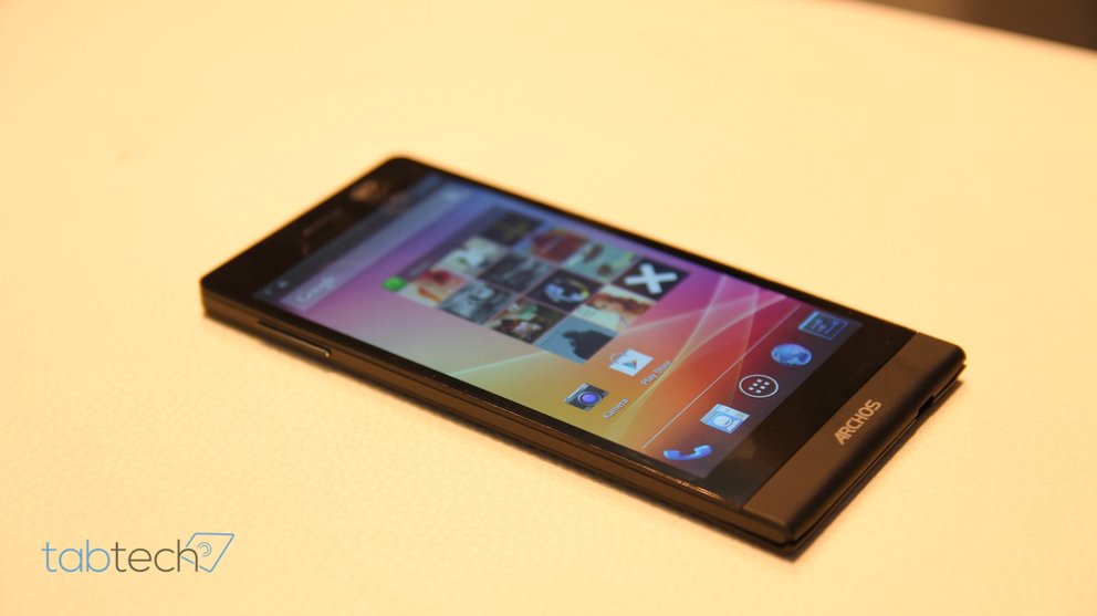 Archos 50c Oxygen und 64 Xenon Hands-On Videos